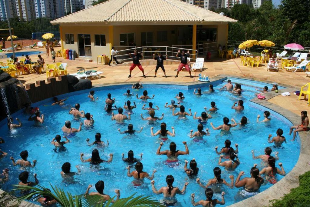 Golden Express Suite Caldas Novas Ngoại thất bức ảnh