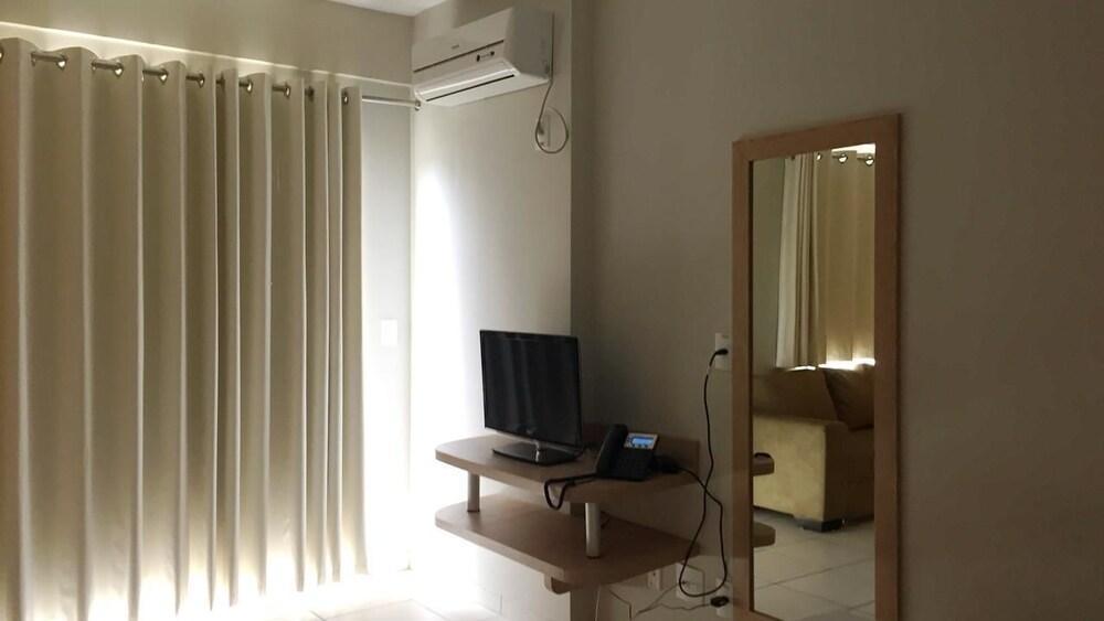 Golden Express Suite Caldas Novas Ngoại thất bức ảnh